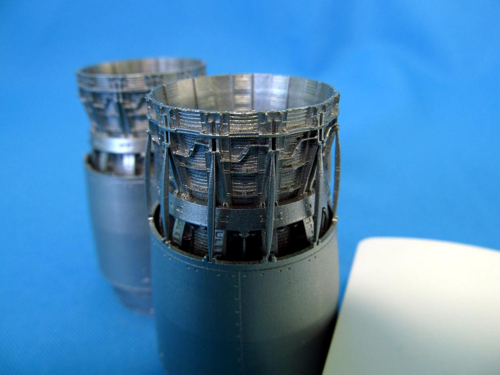 Rockwell B-1B Lancer. Jet nozzles (designed to be used with Monogram and Revell kits)