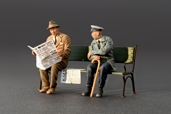German Sitting Civilian tram/bus Passengers '30s-'40sContains five figures