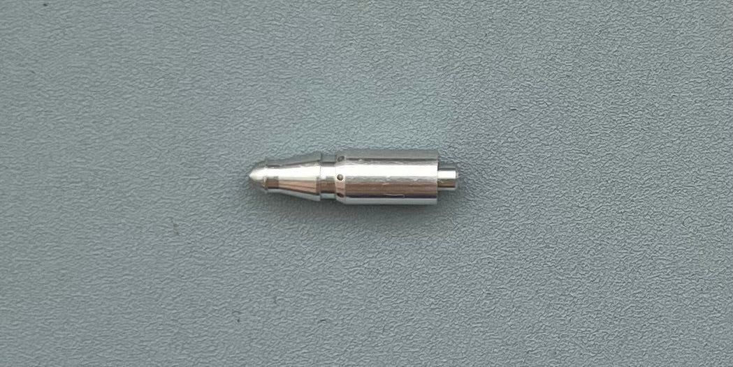 Fuel port for Sukhoi Su-27/Sukhoi Su-30 – 1 metal part (designed to be used with Trumpeter kits)