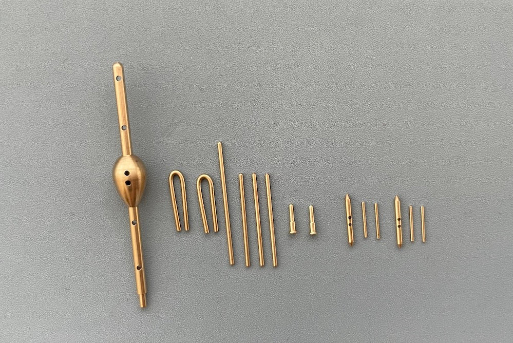 Consolidated B-24D/B-24J Liberator Antennaes and dipols – 16 brass parts (designed to be used with Hobby Boss kits)