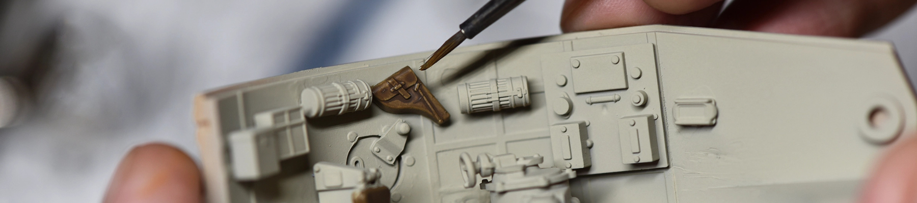 Models_and_Kits_page_header