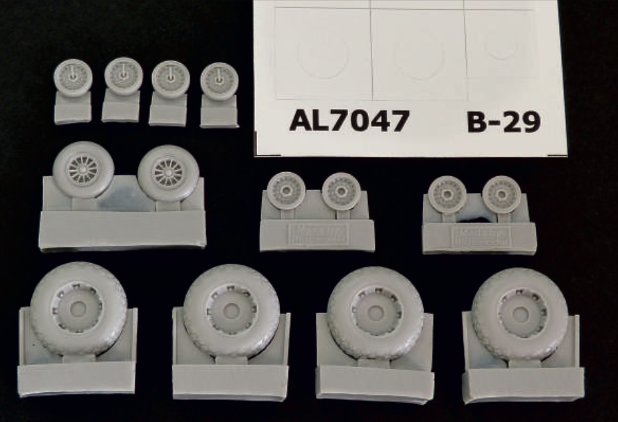 Boeing B-29 Superfortress wheels diamond tread (designed to be used with Academy, Hobby 2000 and Minicraft kits)