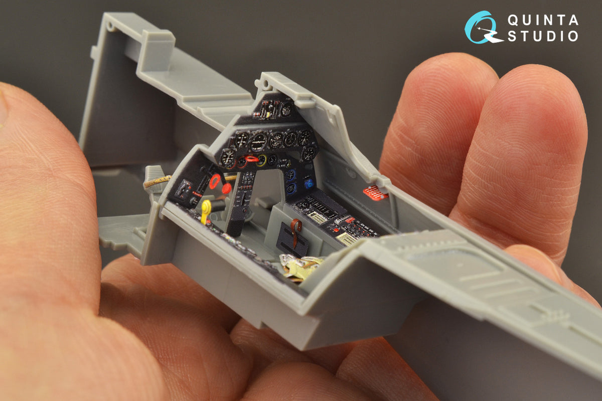 Focke-Wulf Fw-190A-8 3D-Printed coloured Interior on decal paper (designed to be used with Hasegawa kits)