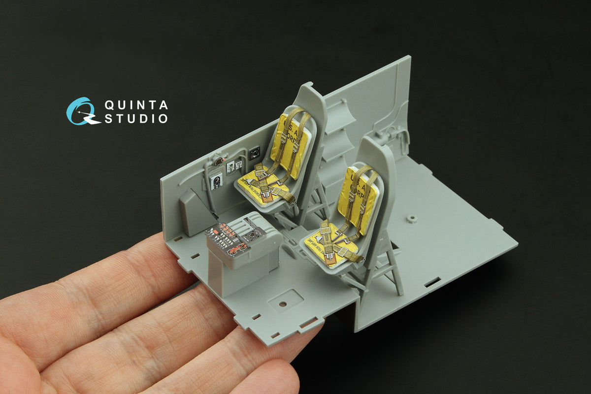 Boeing B-17E/B-17F Flying Fortress Pilot's cockpit 3D-Printed coloured Interior on decal paper (designed to be used with Hong Kong Model kits)