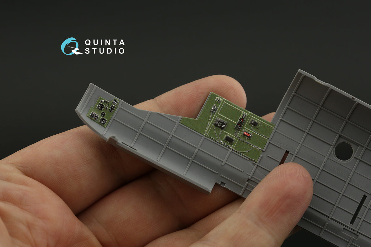 Bristol Beaufort Mk.I 3D-Printed coloured Interior on decal paper (designed to be used with ICM UA UK kits) (with (3D-Printed) resin parts)