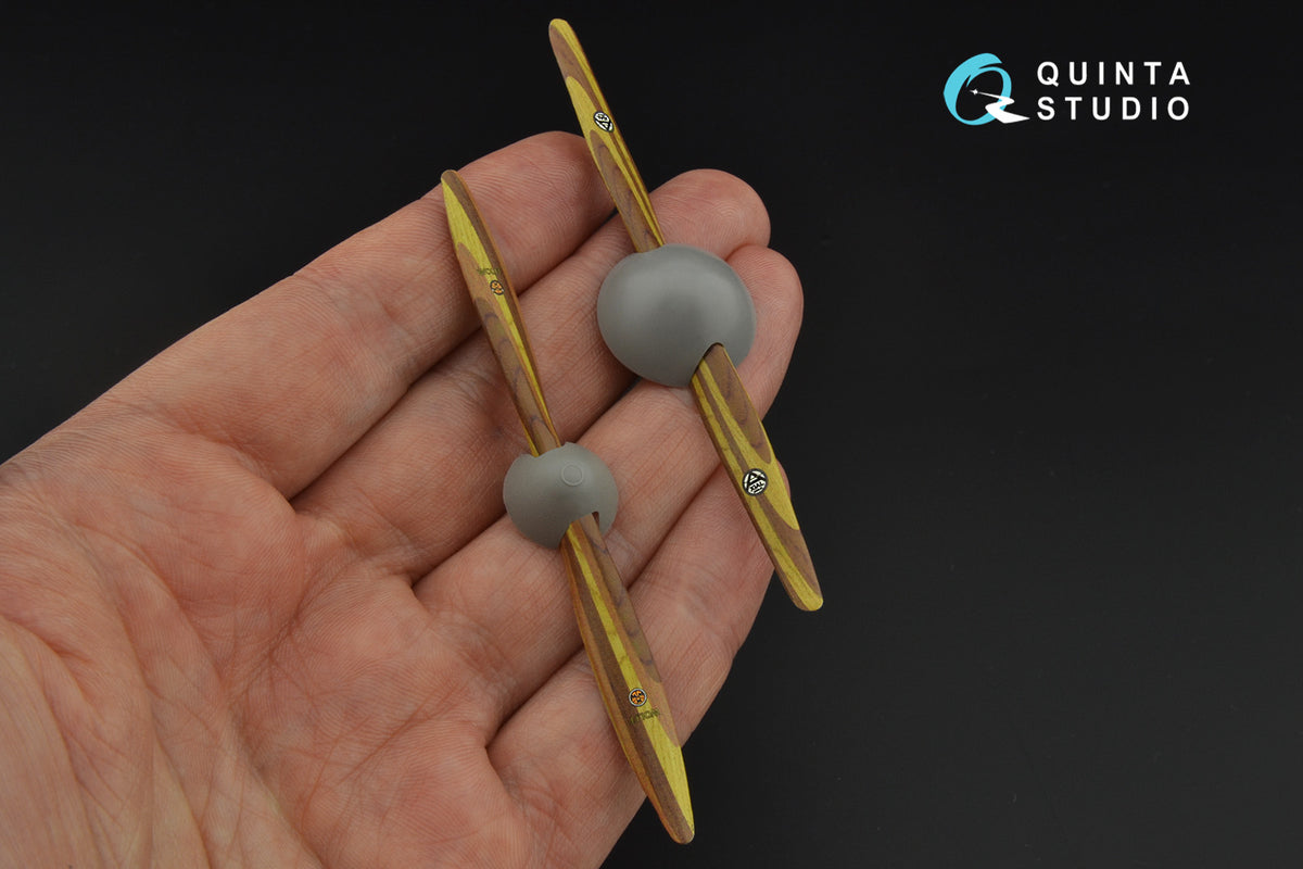 Wooden propellers Axial Wolff (designed to be used with Roden kits)