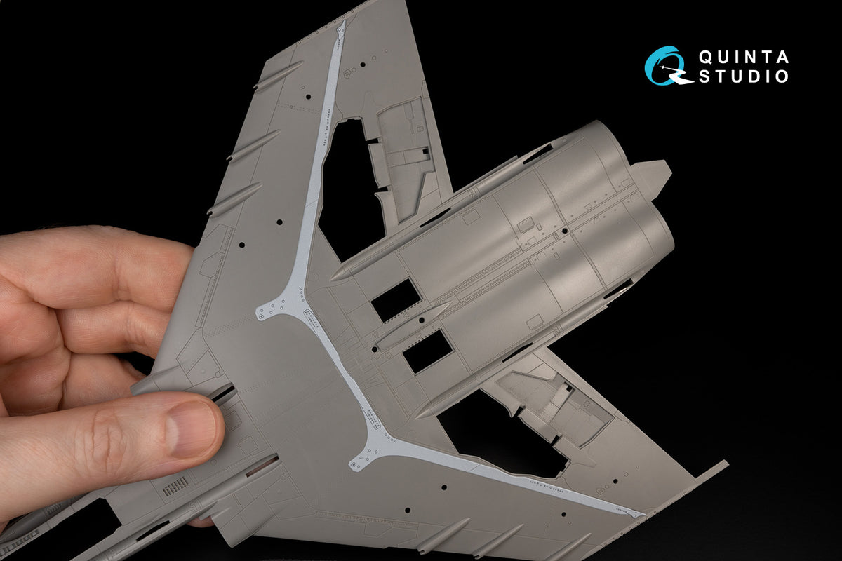 McDonnell F-4E/G Phantom wing strap (designed to be used with Meng Models kits)[F-4G]