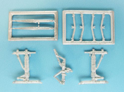 Boeing KC-135 replacement Metal Landing Gear (designed to be used with Minicraft kits)[KC-135A KC-135E KC-135R EC-135C]