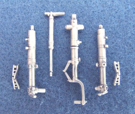Messerschmitt Me-262A-1A/U4 replacement Metal Landing Gear (designed to be used with Hobby Boss kits)