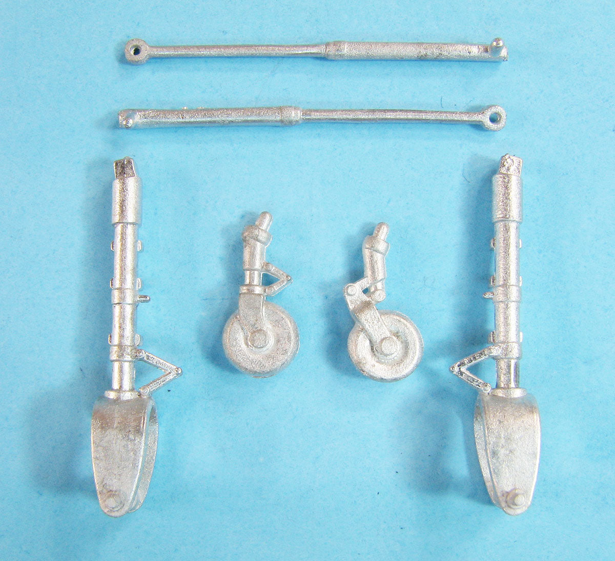Macchi C.205 Veltro replacement Metal Landing Gear (designed to be used with Hasegawa and Italeri kits)