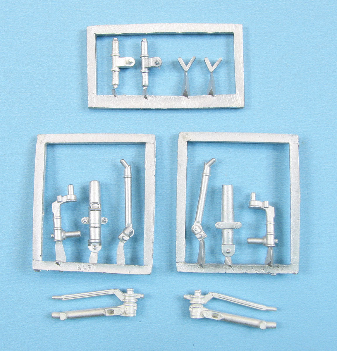 Boeing CH-47D Chinook replacement Metal Landing Gear (designed to be used with Hobby Boss kits)