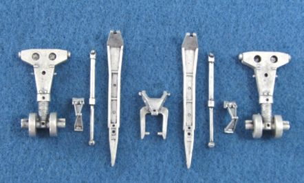 Junkers Ju-290A-5/Ju-290A-7 replacement Metal Landing Gear (designed to be used with Revell kits)