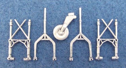 Douglas DC-3, C-47, AC-47, R4D, Dakota replacement Metal Landing Gear (designed to be used with Italeri and Revell kits)