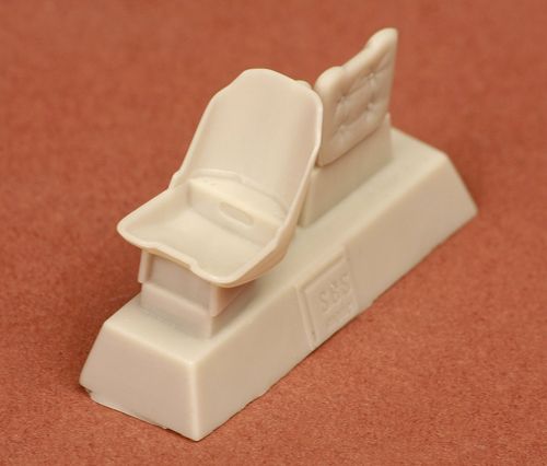 Focke-Wulf Fw-190 Seats without harness (designed to be used with Academy, Airfix, Dragon, Eduard kits, Hasegawa, Italeri, Tamiya, Trimaster and Revell kits)