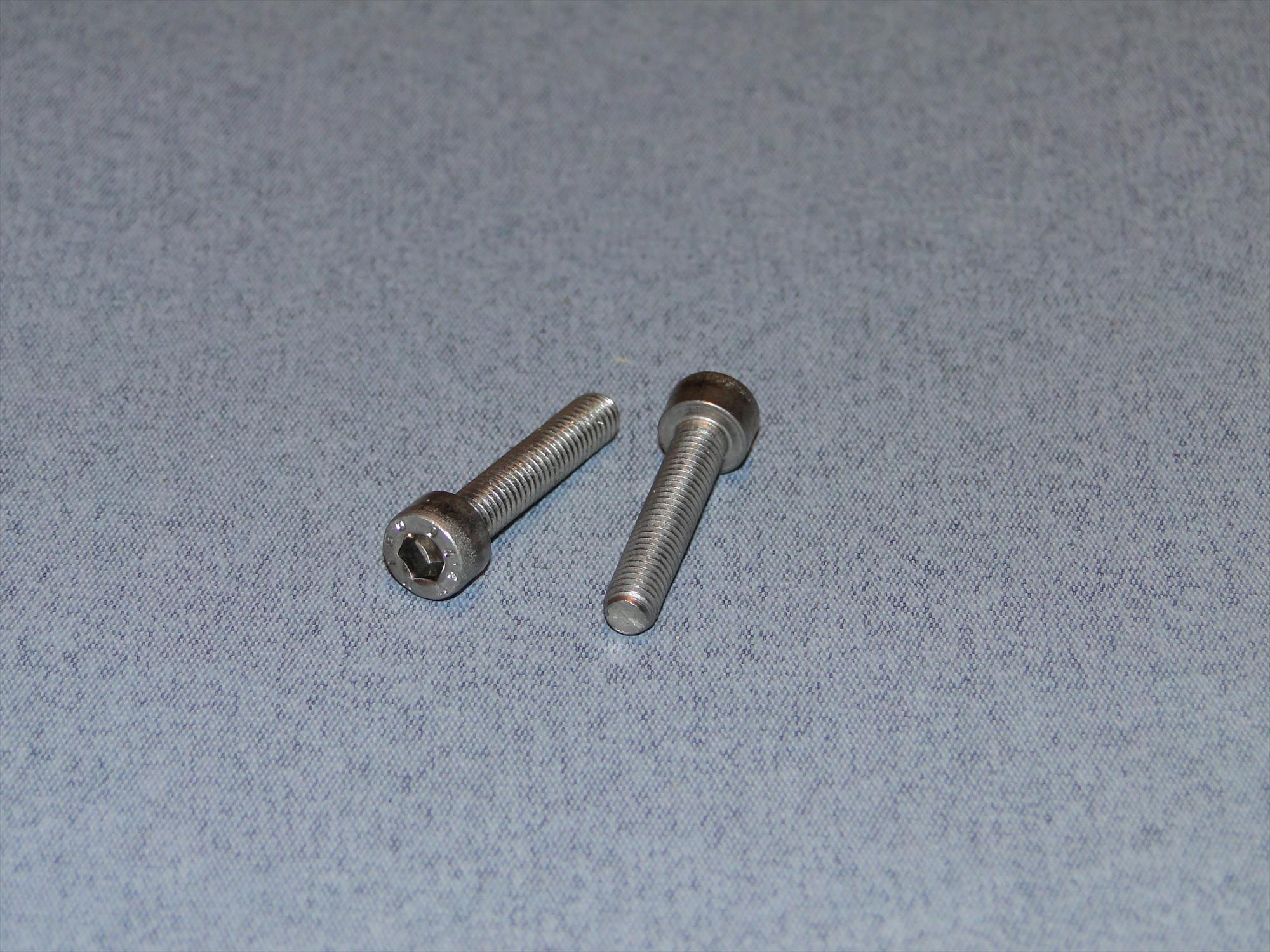 SS Socket Hd Screw M5 25mm Pk2