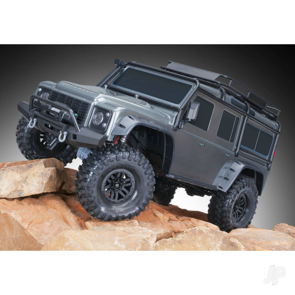 Traxxas Silver TRX-4 Land Rover Defender 1:10 4X4 Electric Trail Crawler ( - TRX82056-4-SLVR 3