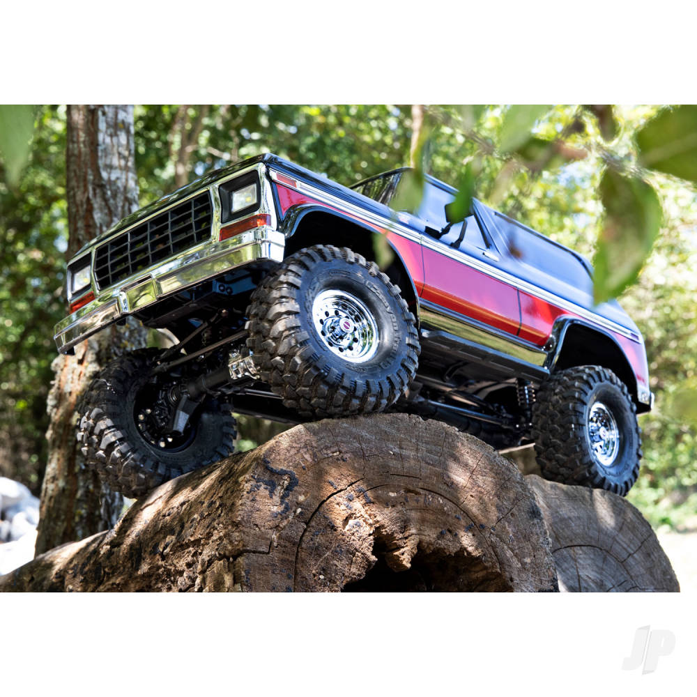 Traxxas TRX-4 1979 Ford Bronco 1:10 4X4 Electric RTD All-Terrain Crawler, Red (TRX82246-4-RED)