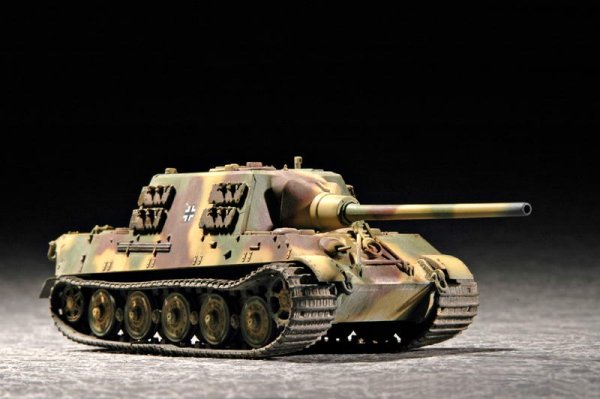 Trumpeter 1:72 - Sd.Kfz.186 JagdTiger Henschel Production