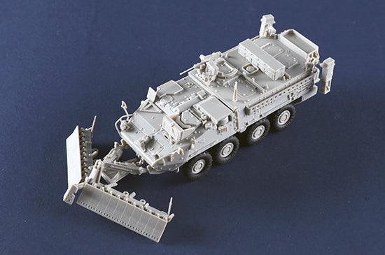 Trumpeter 1:72 - M1132 Stryker Engineer Squad w/ SMP&AMP