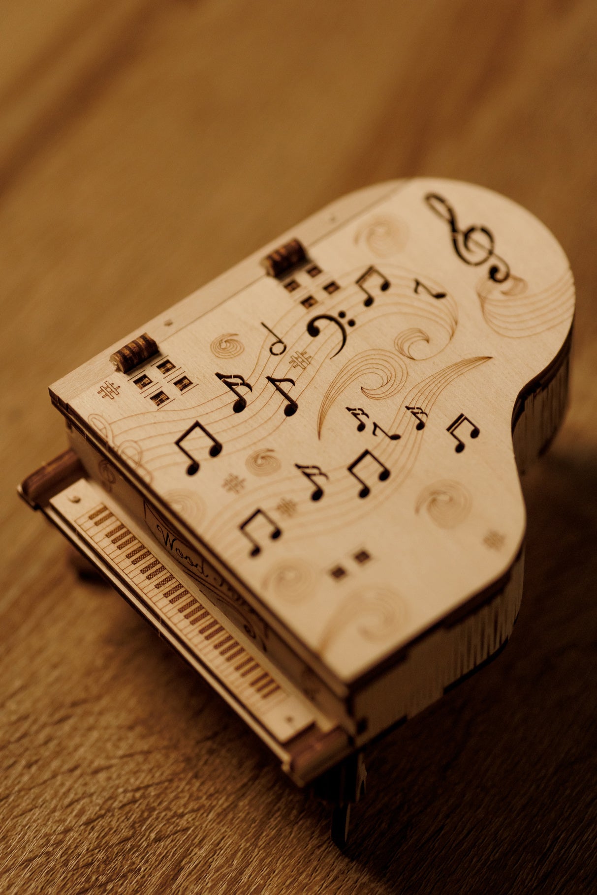 Grand Piano ( music box)