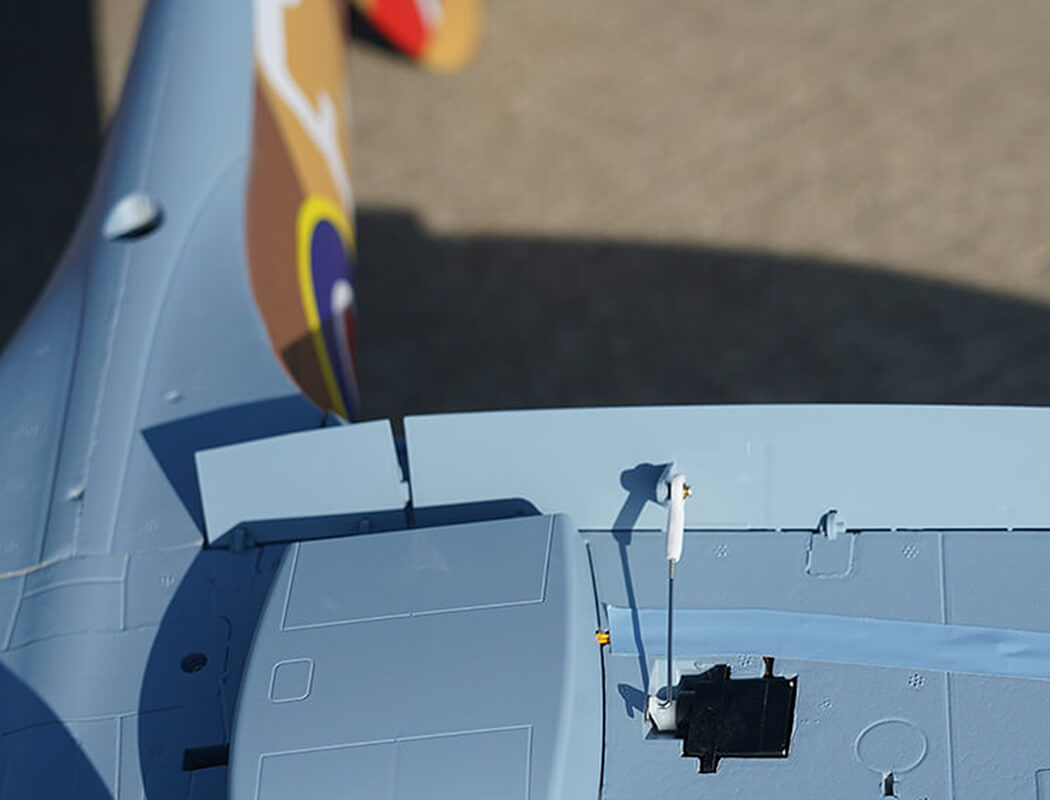 XFLY SUPERMARINE SPITFIRE MKIX BARE FOAM 1200MM WITHOUT TX/RX/BAT XF123P-BF