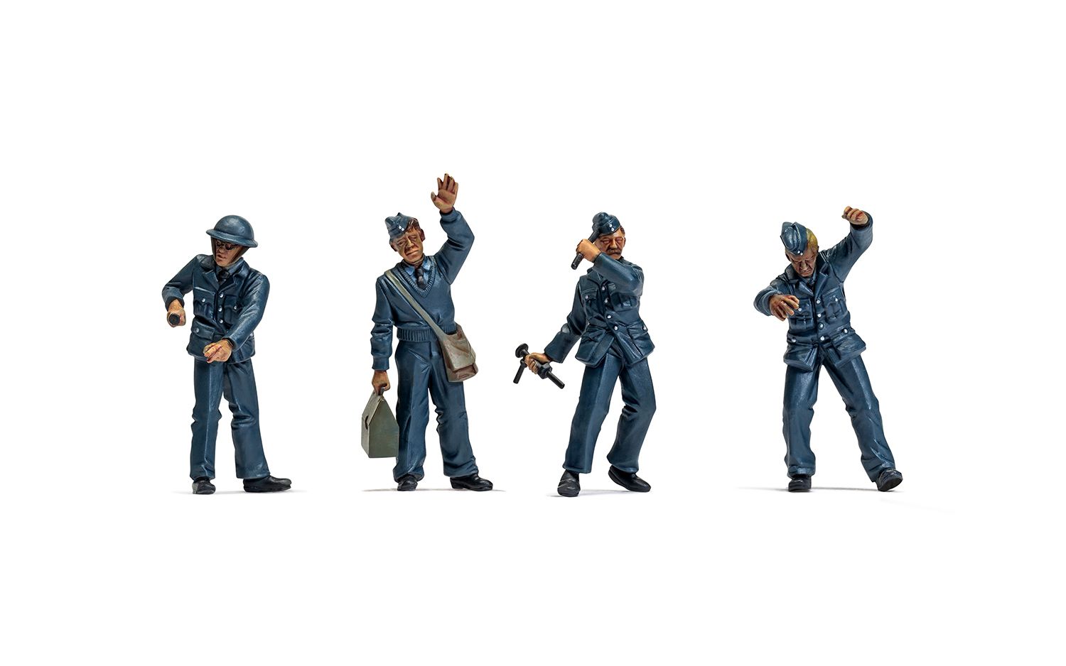 Airfix British WWII RAF Ground Crew (1:48 Scale)