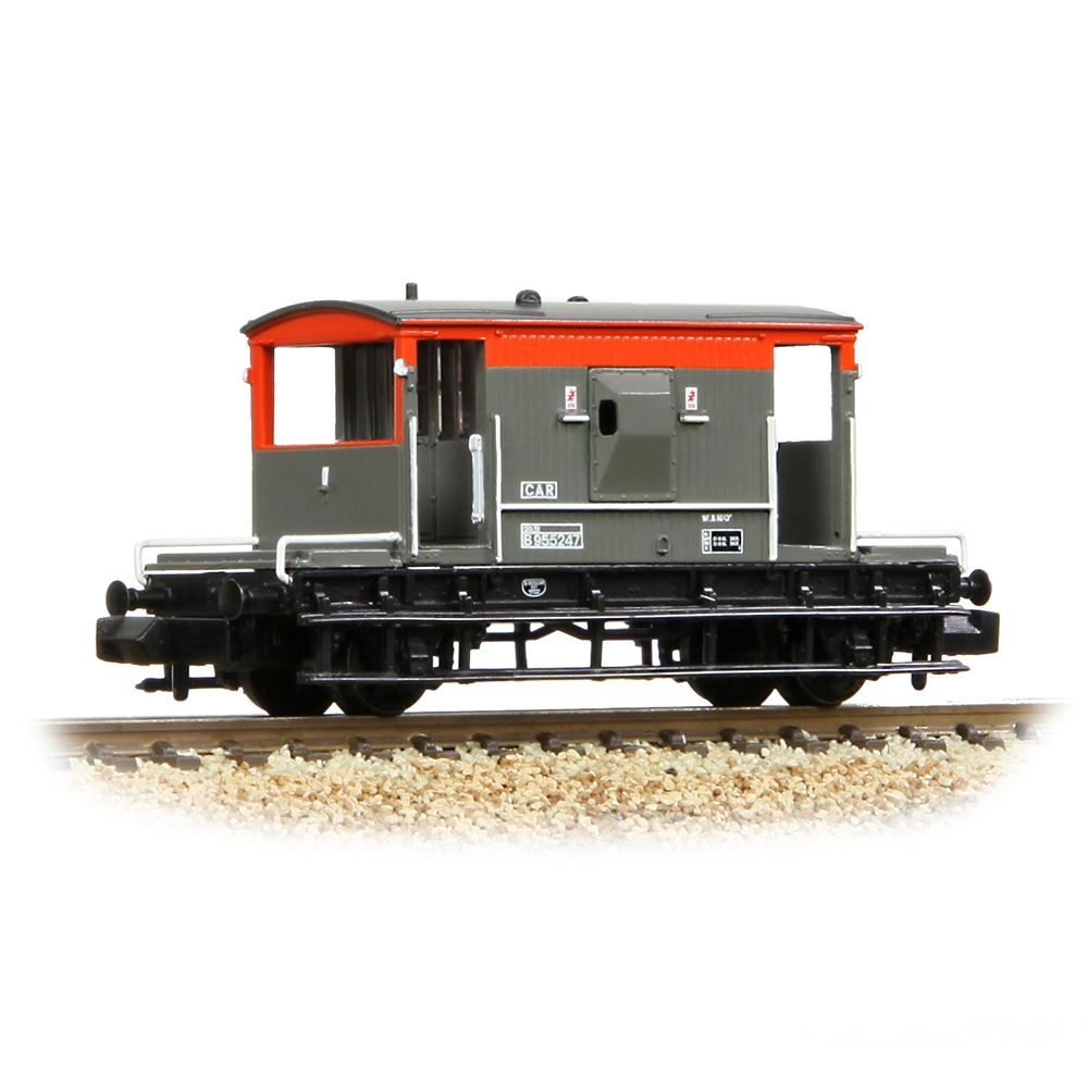Graham Farish BR 20t Brake Van BR Railfreight Red & Grey 377-535C