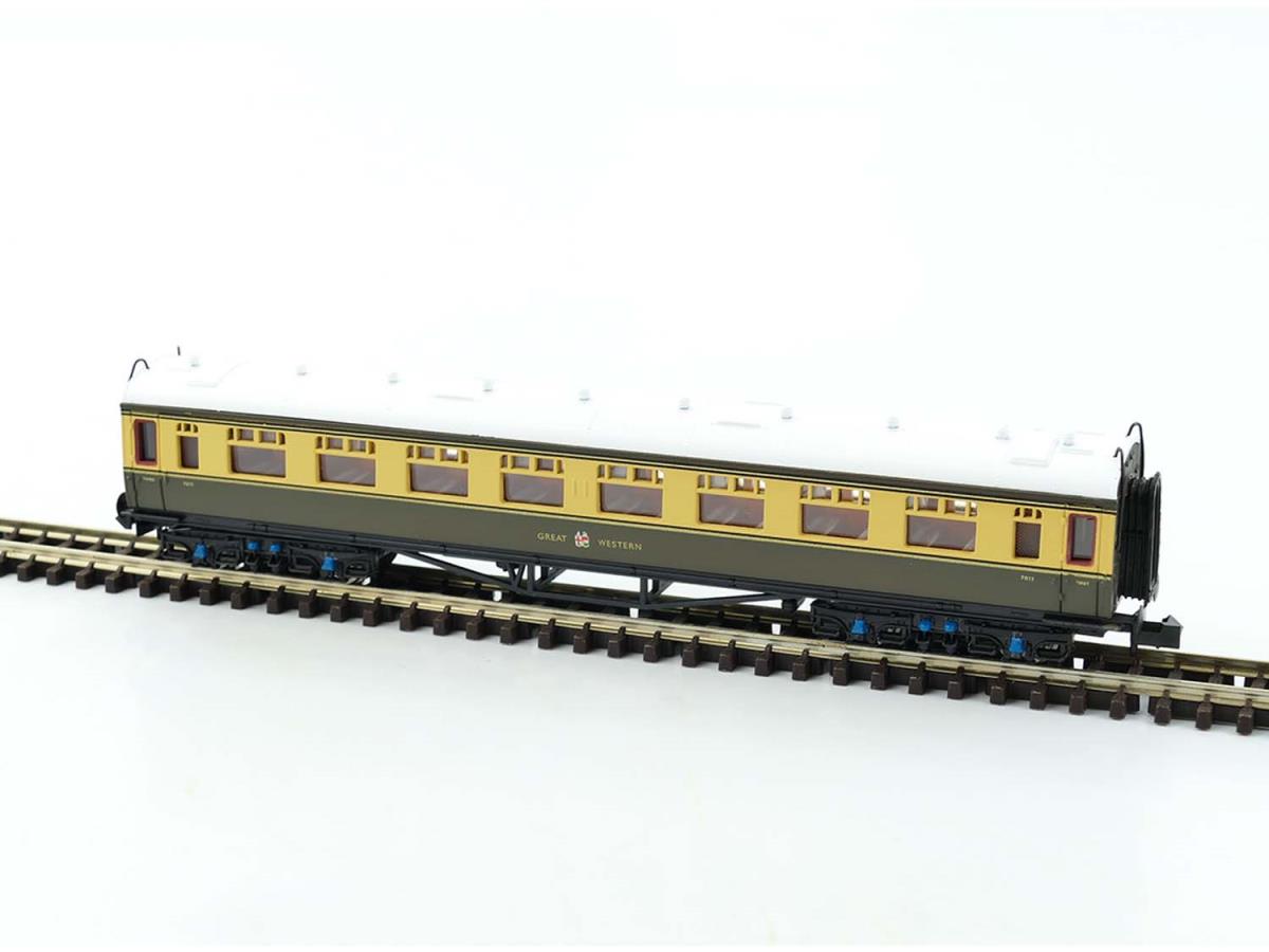 Dapol Collett Coach Composite GWR Chocolate/Cream 7011 DA2P-000-059