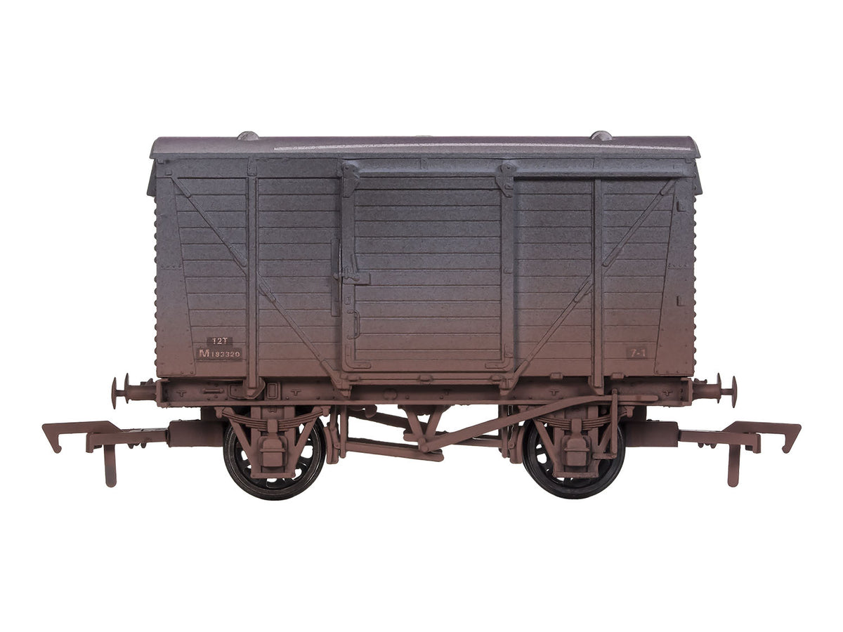 Dapol Ventilated Van BR Grey M183320 Weathered DA4F-011-047