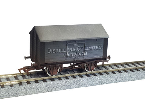 Dapol Salt Van Distillers Co 48 Weathered DA4F-018-018