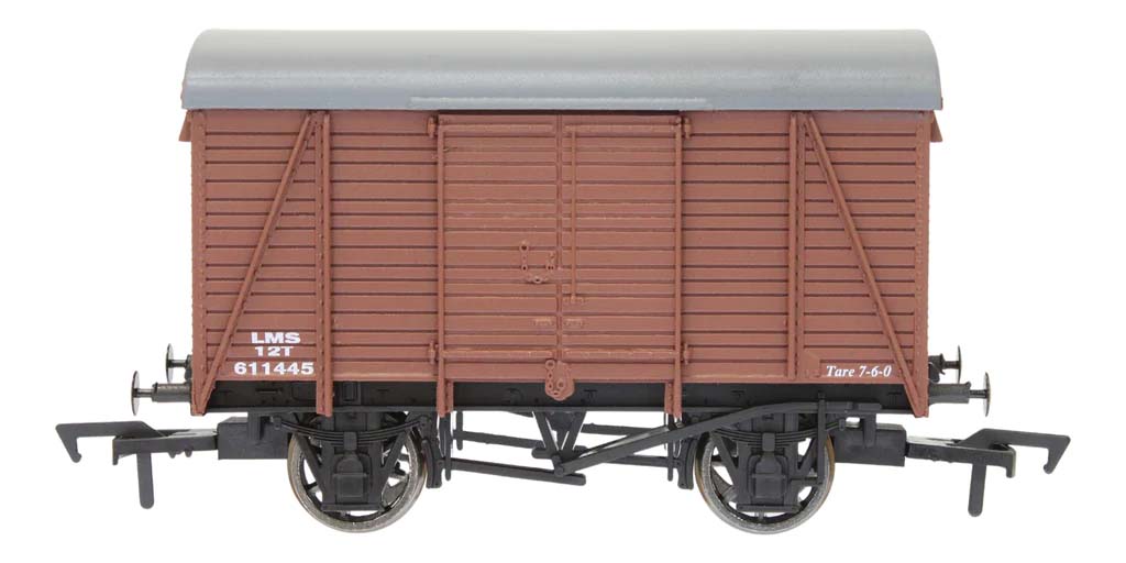 Dapol Box Van LMS 611445 DA4F-021-035