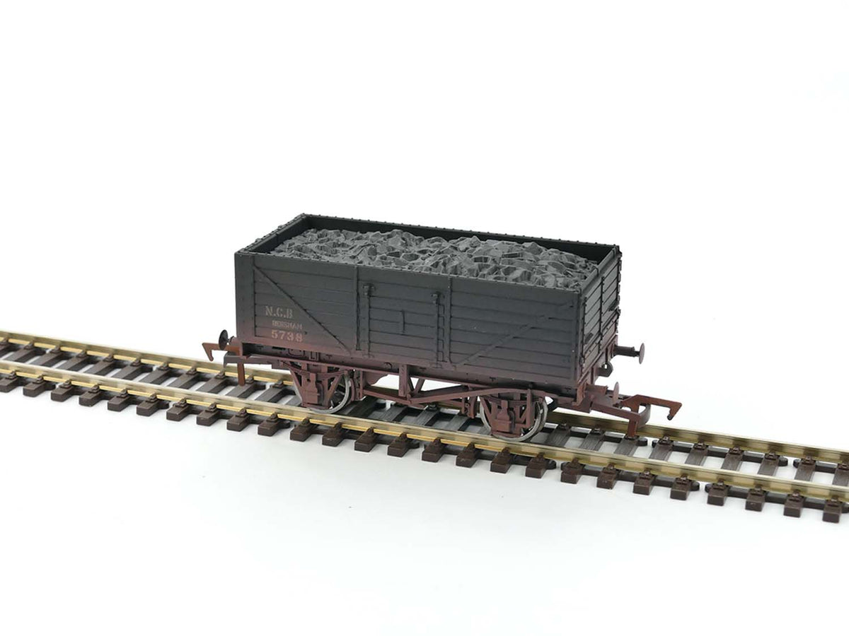 Dapol 7 Plank Wagon Bersham 5738 Weathered DA4F-071-173