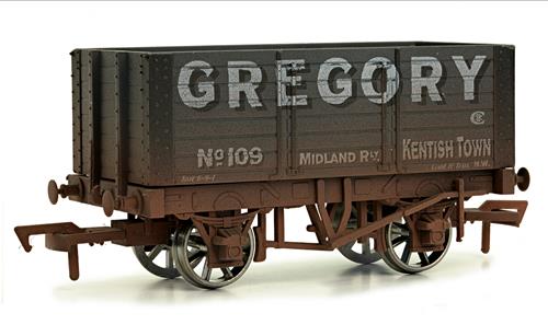 Dapol 7 Plank Wagon 9ft Wheelbase Gregory Weathered DA4F-072-010