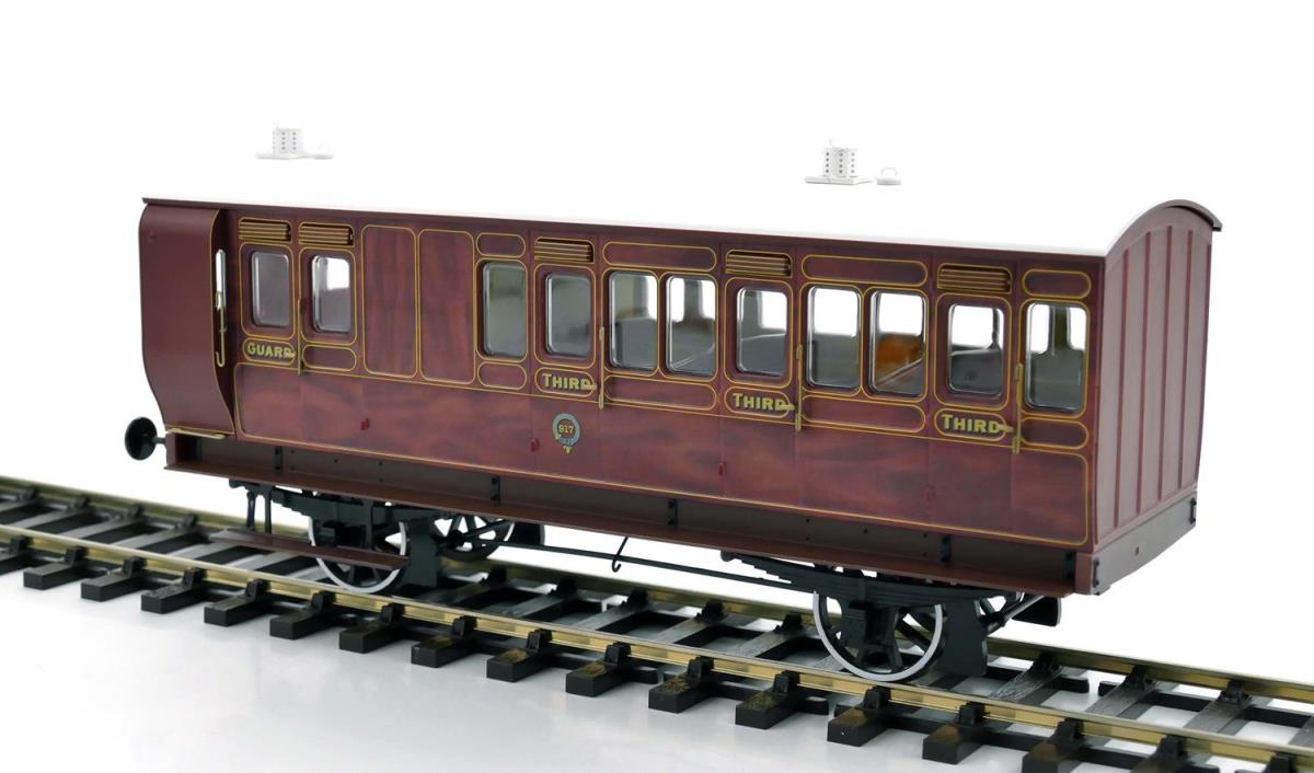 Dapol Stroudley 4whl Suburban Brake 3rd 917 Mahogany DA7P-020-001