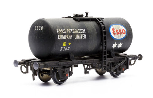 Dapol Kits Kitmaster Esso Tank Wagon Kit DAC036