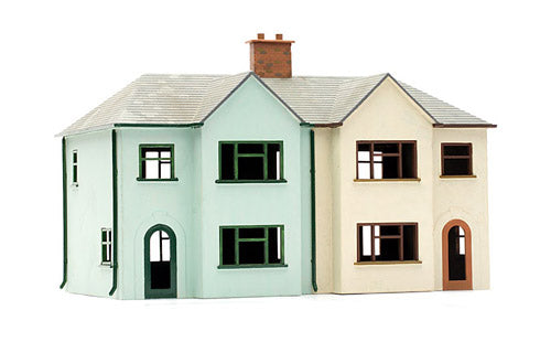 Dapol Kits Kitmaster Semi-Detatched House Kit DAC057