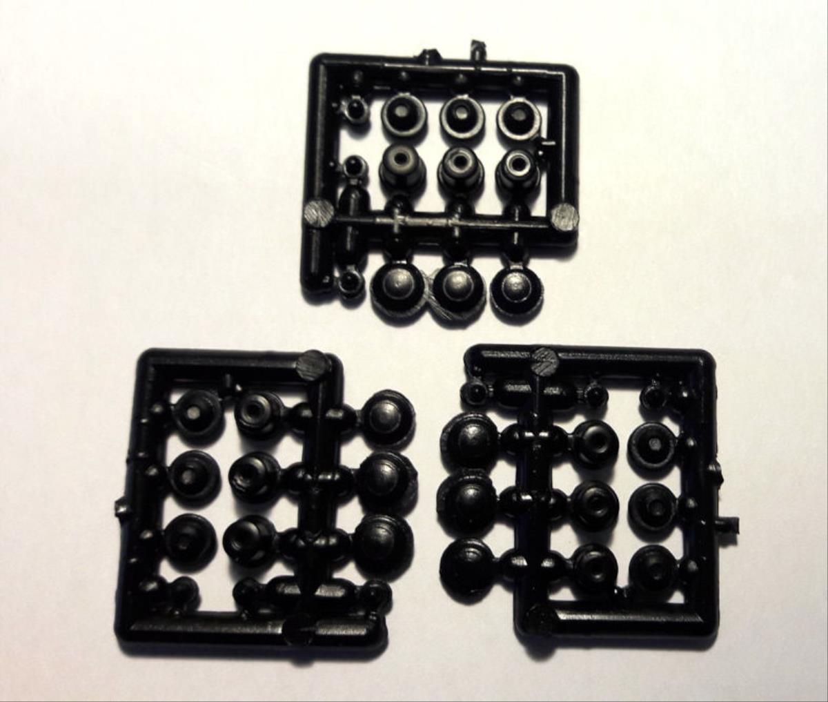 Dundas Models Narrow Gauge Coach Lamp Tops Oil/Gas (9 each) DMDP01