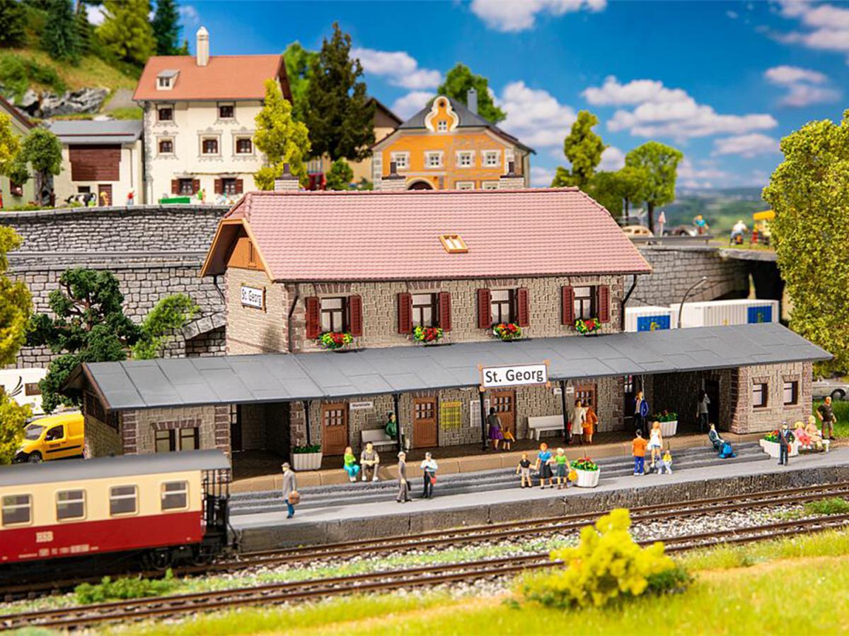 Faller St Georg Station Kit I FA110152