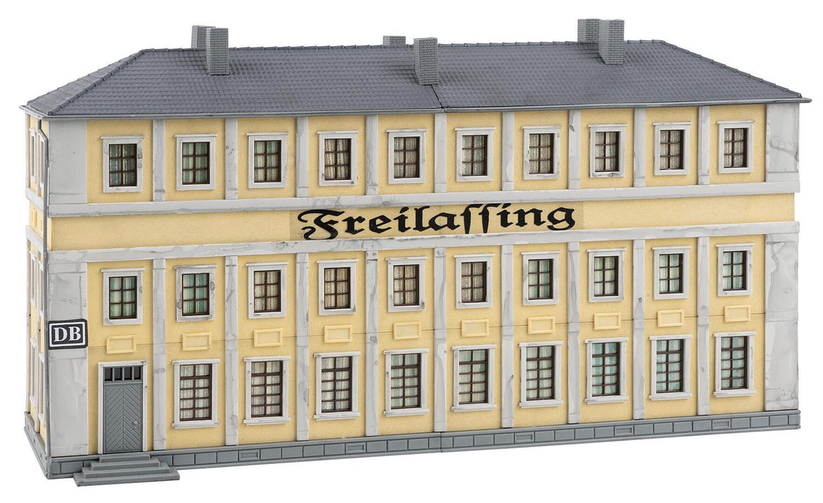 Faller Freilassing Railway Office Building Kit II FA120083