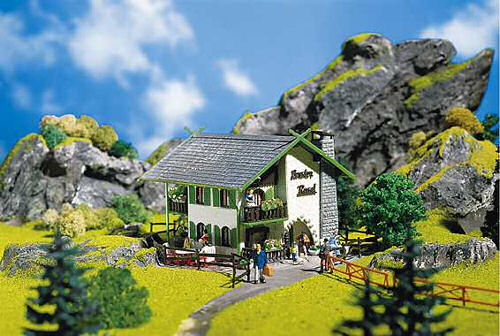 Faller Rosel Guest House Kit III FA130286