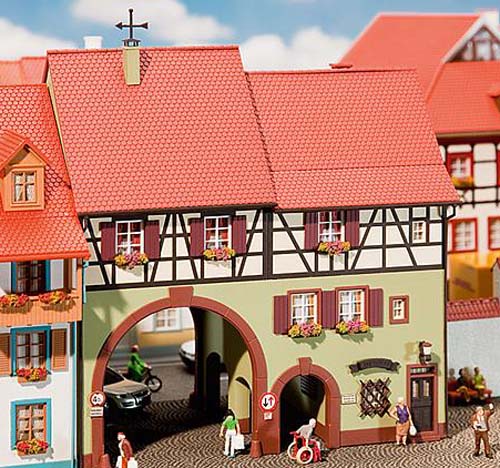 Faller Niederes Tor City House Kit III FA130499