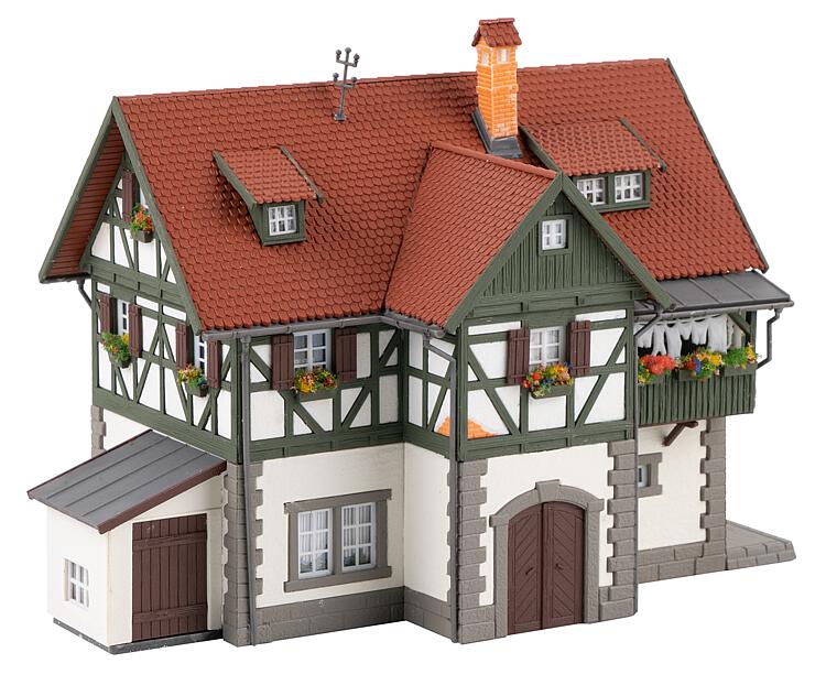 Faller Forest Ranger&#39;s Cottage Kit FA130572