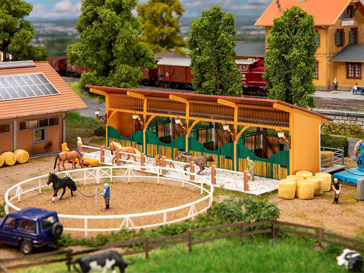 Faller Stable with Horses (4) Kit IV FA130597