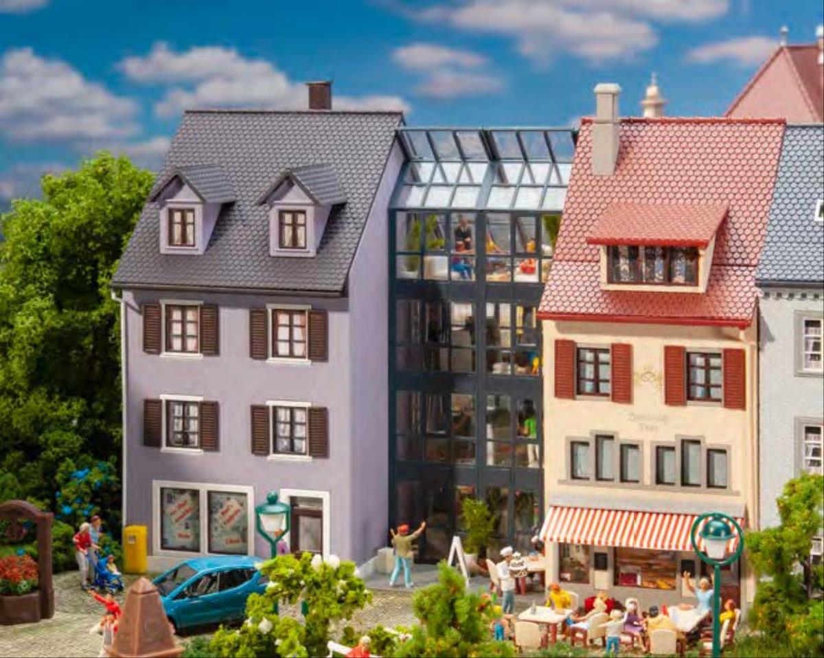 Faller German Terraced Townhouses (3) Kit III FA130707