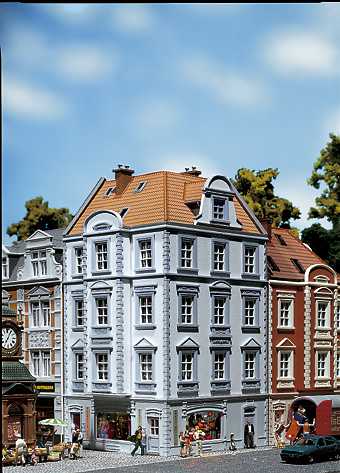 Faller Goethstrasse 63 Town Cornerhouse Kit I FA130906