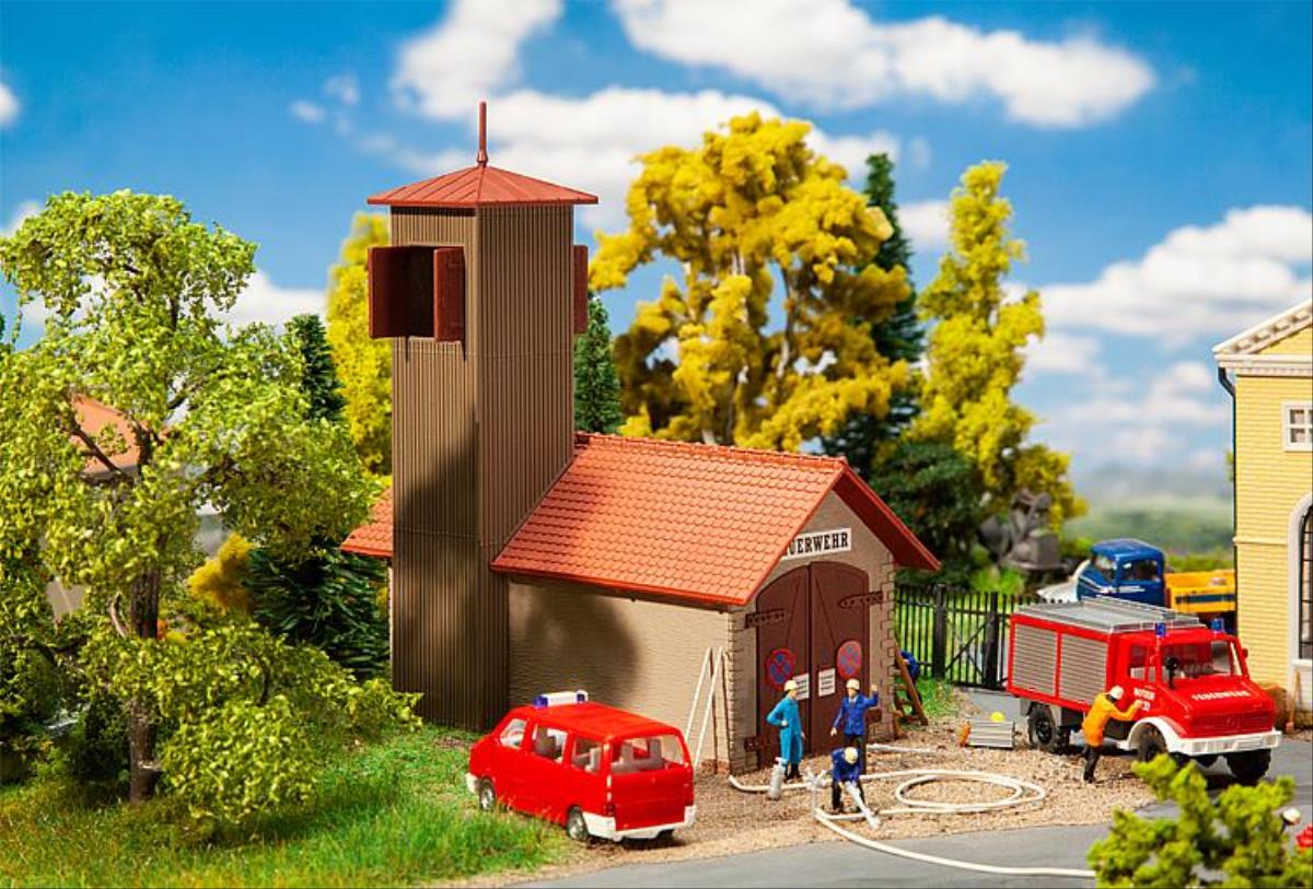 Faller Fire Station Vehicle House Hobby Kit FA131383