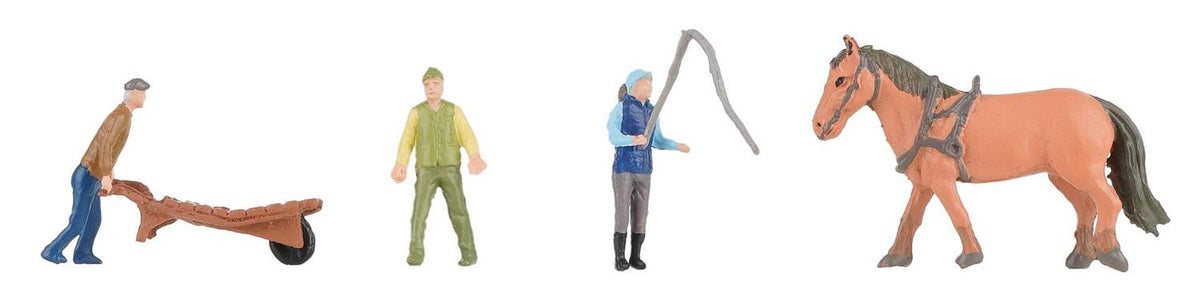 Faller At the Stables Figure Set FA151923