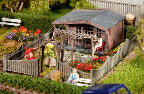 Faller Allotment with Summerhouse Kit III FA180491