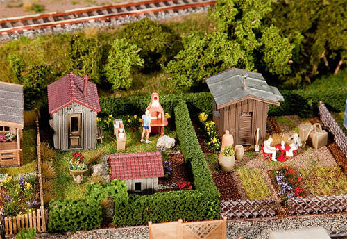 Faller Allotments with Sheds (2) Kit III FA180494