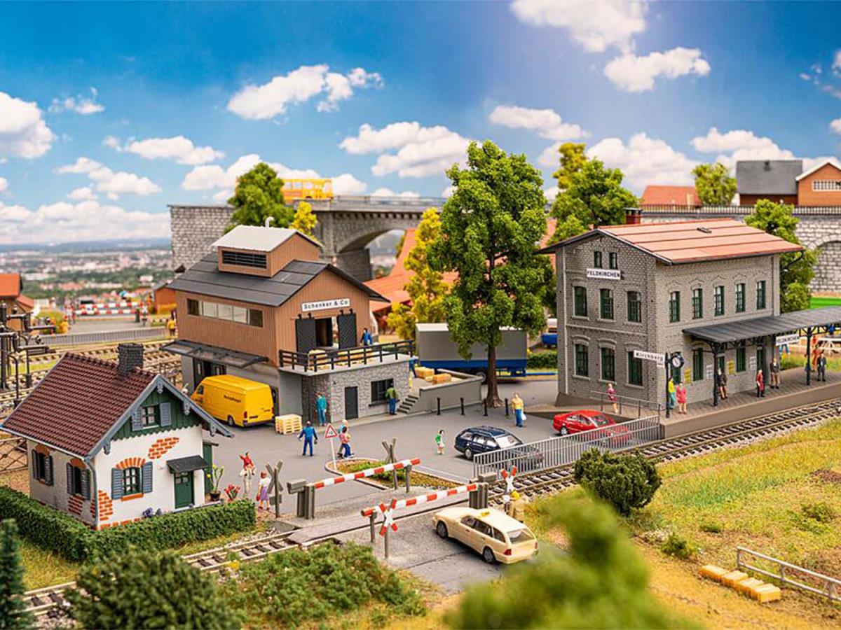 Faller Feldkirchen Railway Station Kit Set FA190137